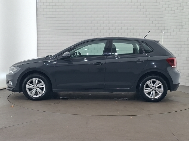 Volkswagen Polo 1.0 Se Grey #4