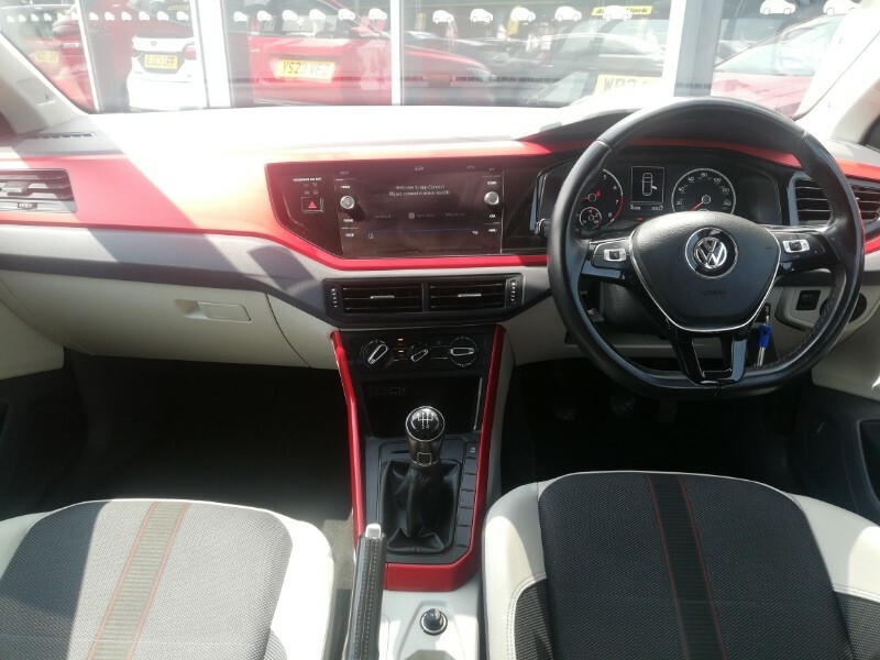 Volkswagen Polo 1.0 Tsi 95 Beats Red #3