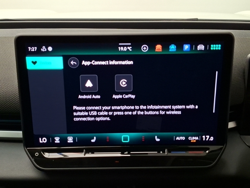 Volkswagen T-Roc Black Edition Plus Black #15