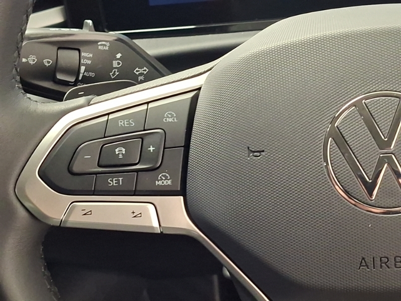 Volkswagen T-Roc Black Edition Plus Black #12