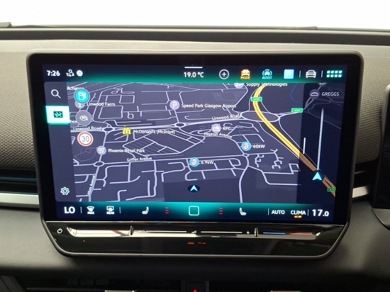 Volkswagen T-Roc Black Edition Plus Black #10