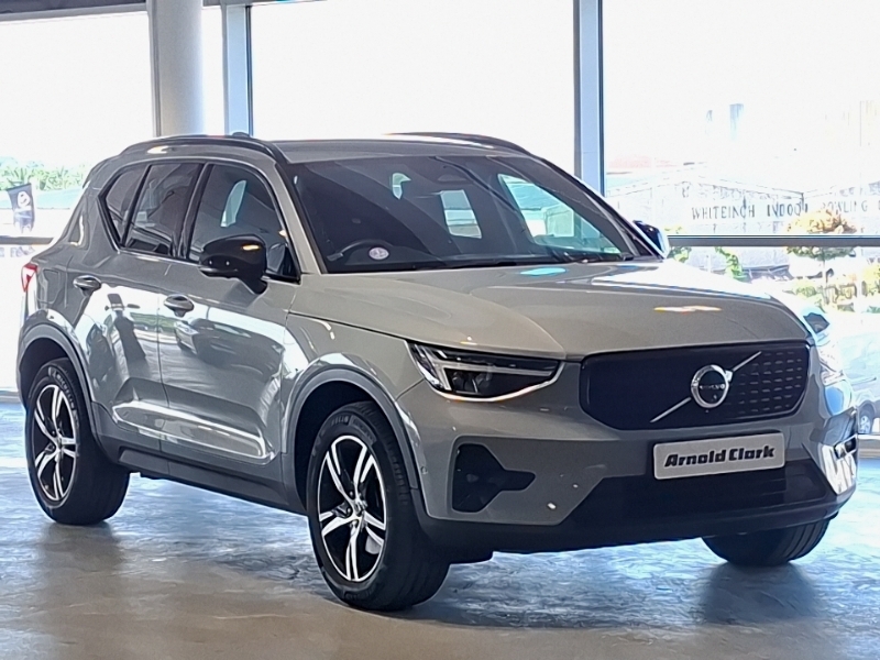 Volvo XC40 2.0 B3p Plus Dark Grey
