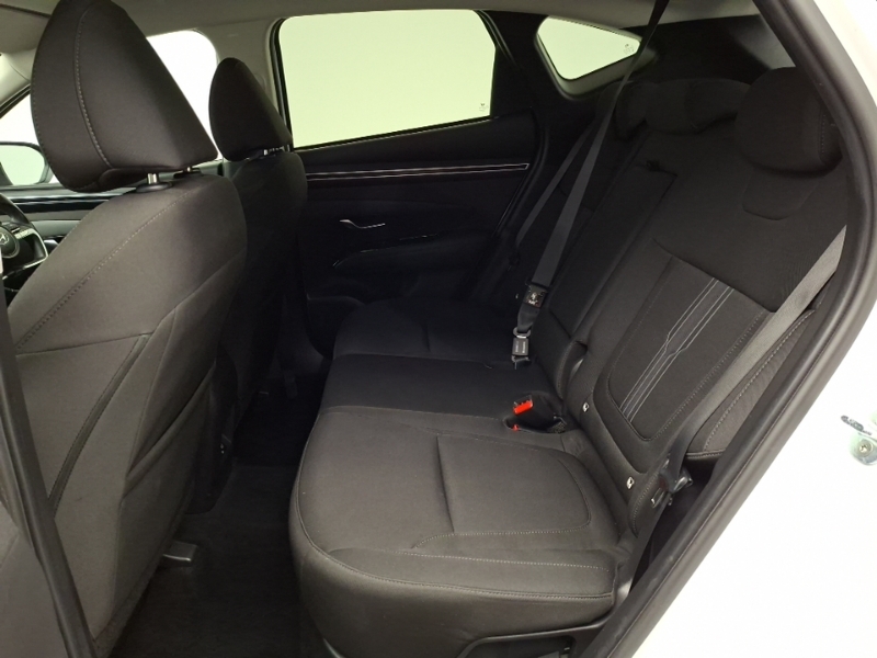 Hyundai Tucson 1.6 Tgdi Hybrid 230 Se Connect 2Wd WL22BPE White #6