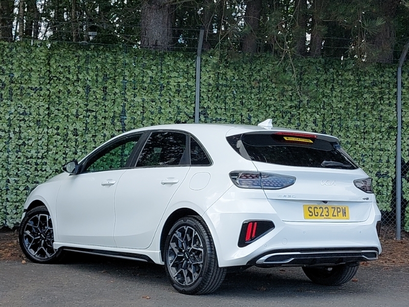 Kia Ceed 1.5T Gdi Isg Gt-line White #2