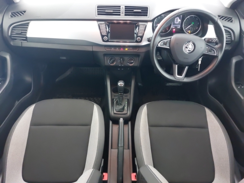 Skoda Fabia 1.0 Tsi 110 Se Dsg Silver #3