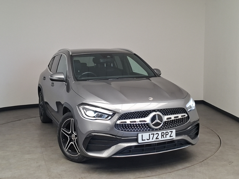 Mercedes-Benz GLA Class Gla 180 Amg Line Executive Grey