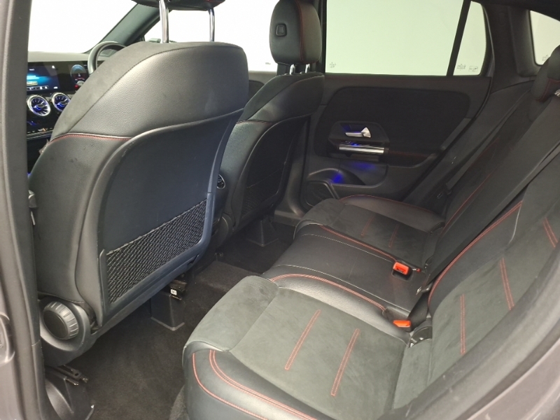 Mercedes-Benz GLA Class Gla 180 Amg Line Executive Grey #6