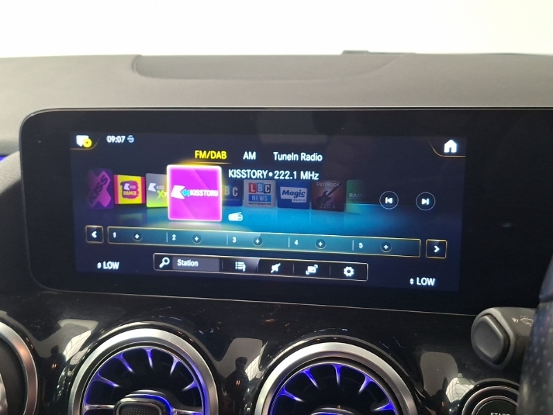 Mercedes-Benz GLA Class Gla 200 Amg Line Executiv Grey #11
