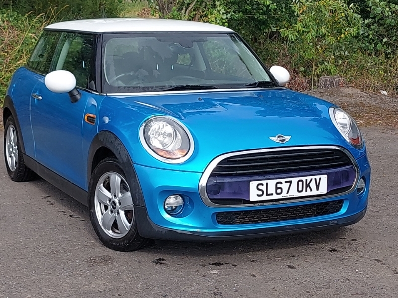 Mini Hatch 1.5 Cooper Blue
