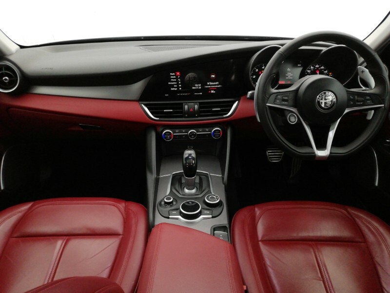 Alfa Romeo Giulia 2.2 Jtdm-2 180 Super Grey #3