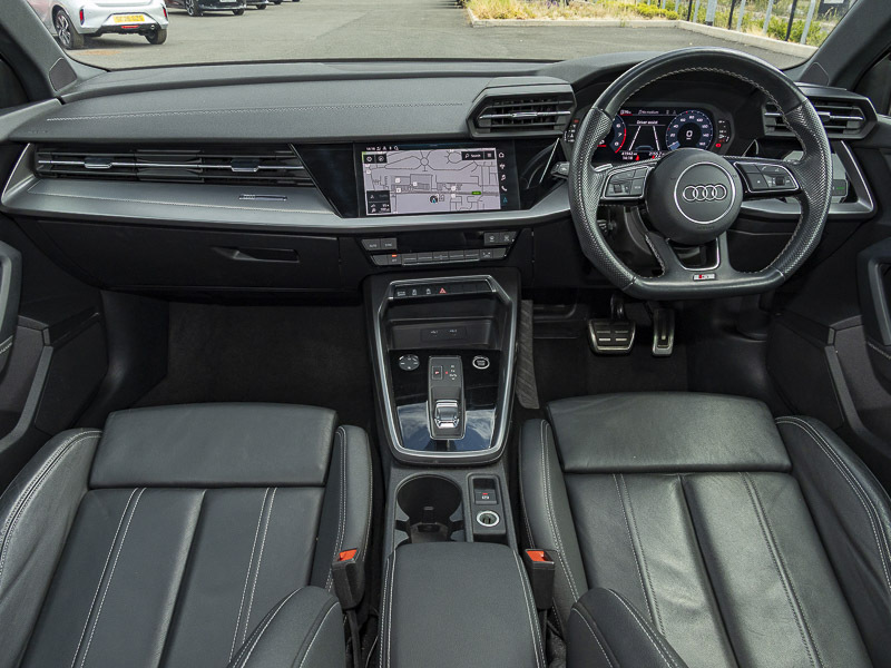 Audi A3 35 Tfsi Black Edition S Tronic Grey #3