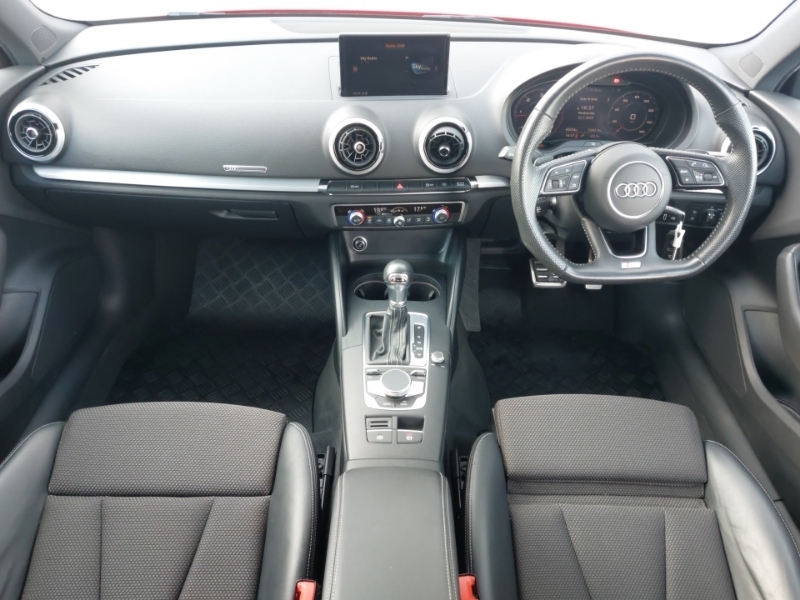Audi A3 35 Tdi Black Edition S Tronic Red #3