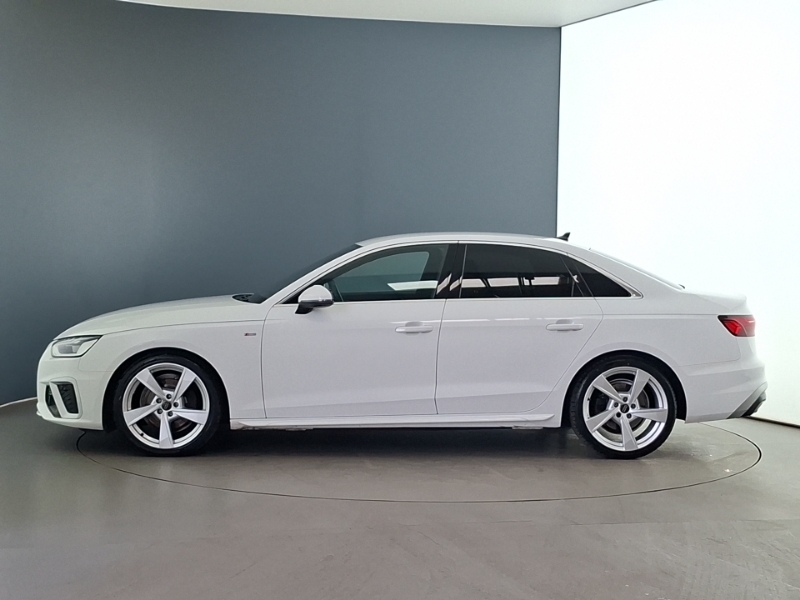 Audi A4 35 Tfsi S Line S Tronic Comfortsound White #4