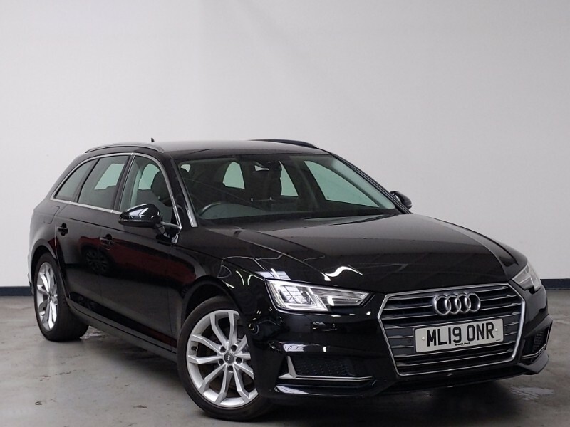 Audi A4 35 Tfsi Sport Black