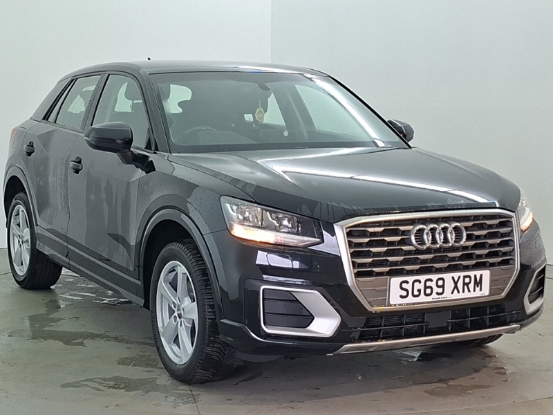 Audi Q2 30 Tfsi Sport Black