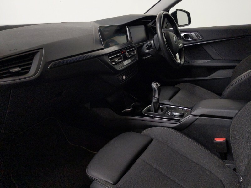BMW 2 Series 218I 136 Sport Live Cockpit Professional White #5