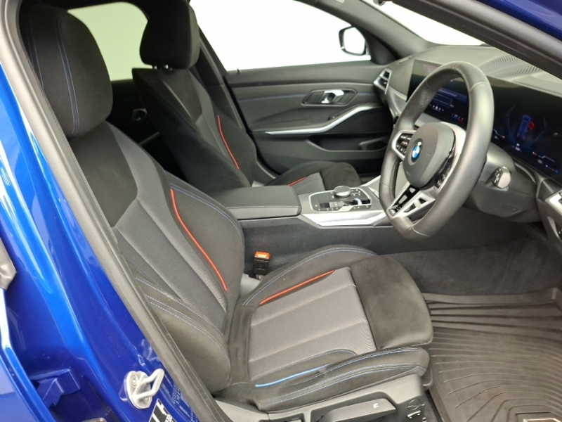 BMW 3 Series 320I M Sport Step SA26XWR Blue #6