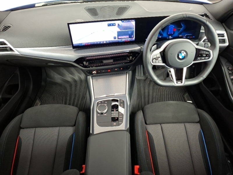 BMW 3 Series 320I M Sport Step SA26XWR Blue #4