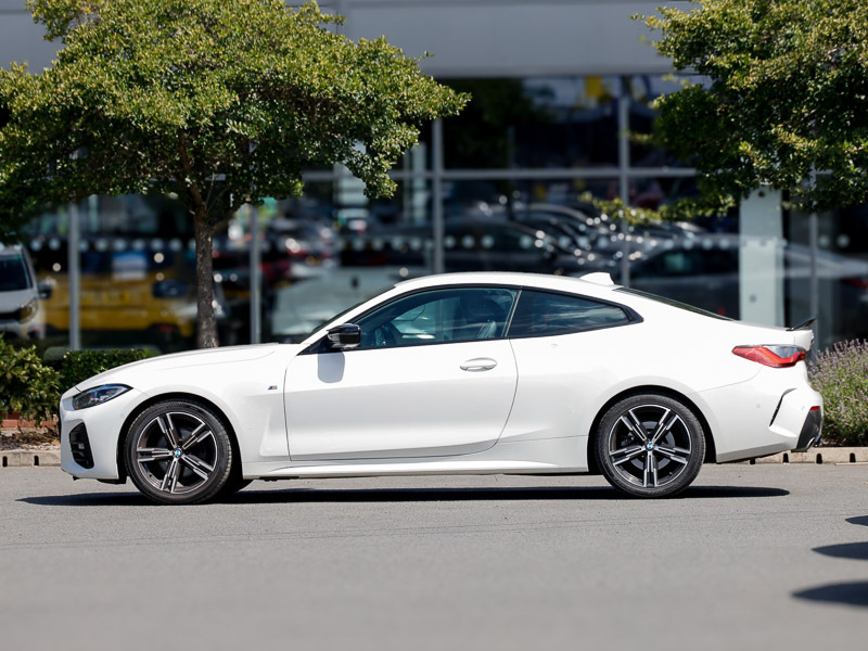 BMW 4 Series 420I M Sport Step White #4