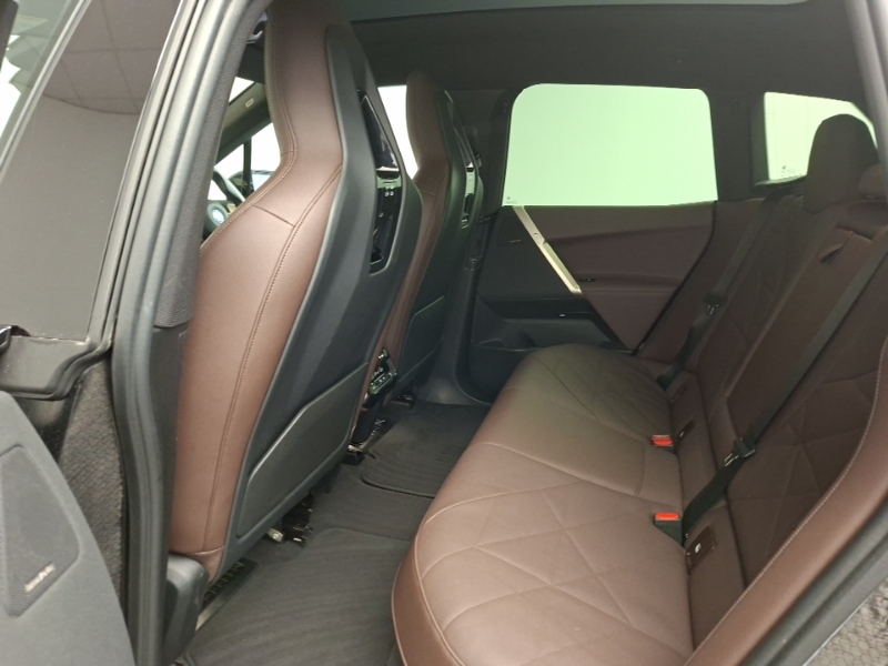 BMW iX Xdrive 50 M Sport Red #12