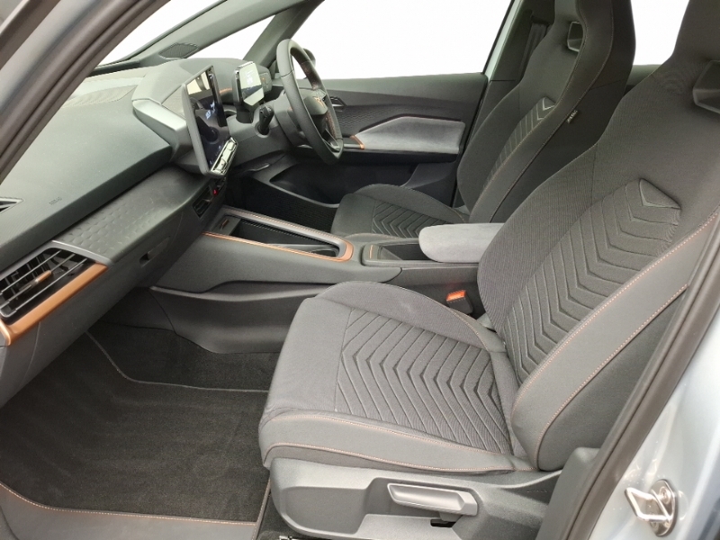 Cupra Born 170Kw E-boost V1 59Kwh Silver #5