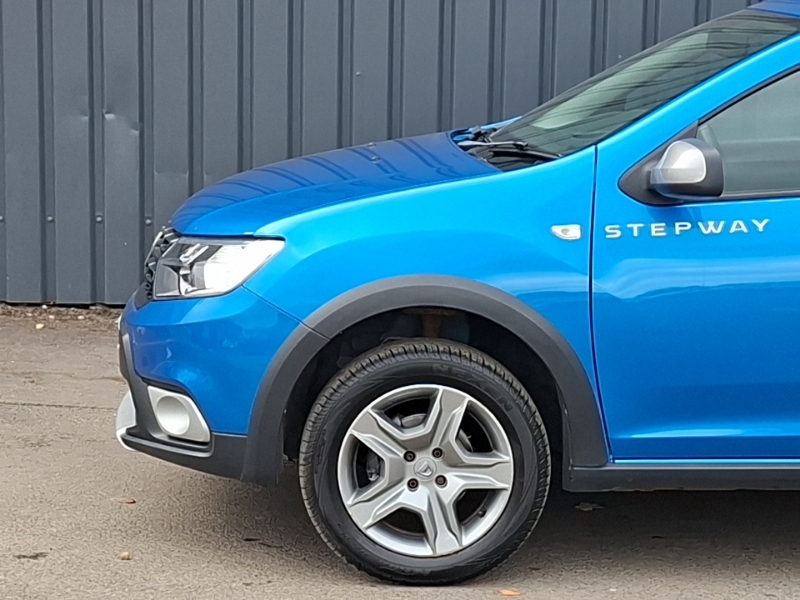 Dacia Sandero Stepway 0.9 Tce Comfort White #19