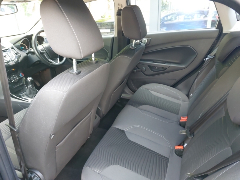 Ford Fiesta 1.25 82 Zetec Black #6