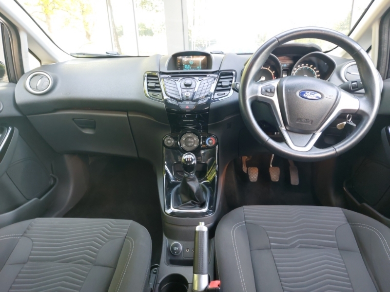 Ford Fiesta 1.25 82 Zetec Black #3