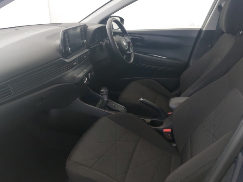 Hyundai Bayon 1.0 Tgdi 48V Mhev Se Connect Dct Grey #5