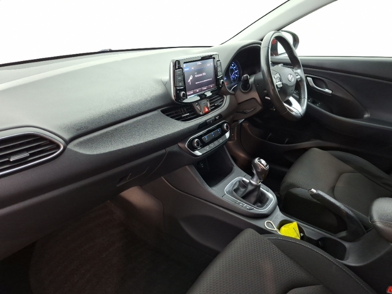 Hyundai I30 1.6 Crdi Se Nav Red #5
