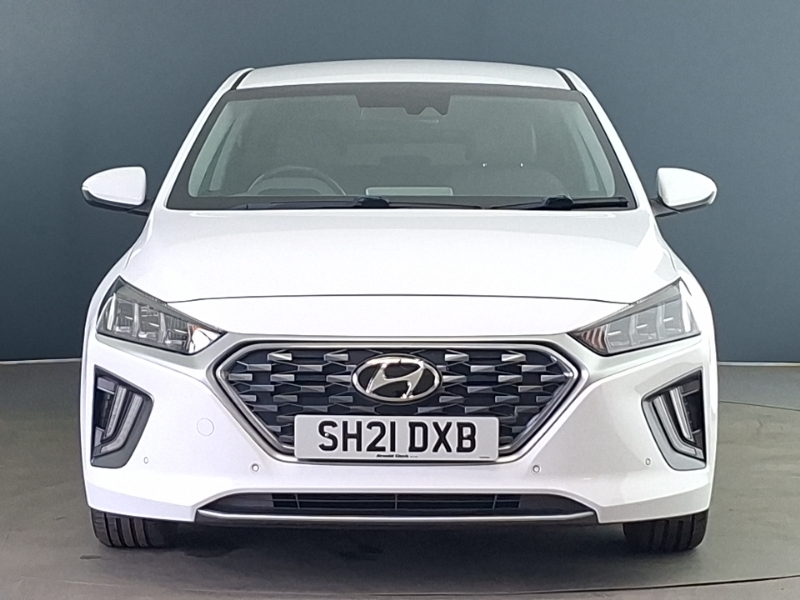Hyundai Ioniq Hatchback White #14