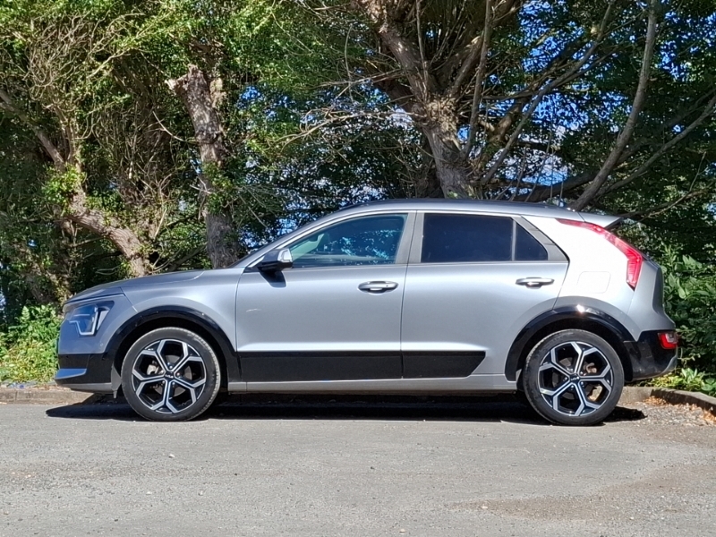 Kia Niro 1.6 Gdi 127 Hybrid 4 Dct Grey #4