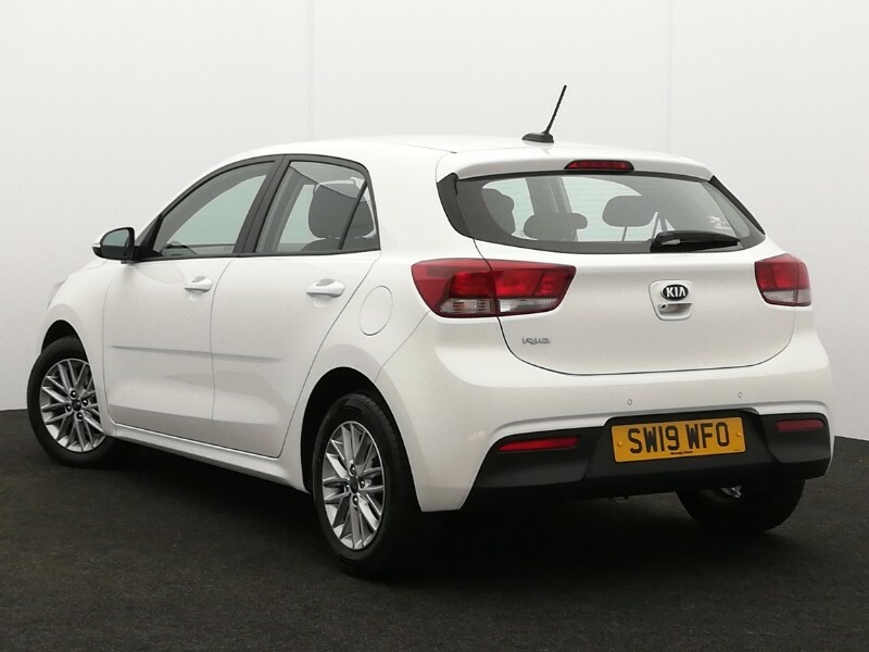 Kia RIO 1.25 2 White #2