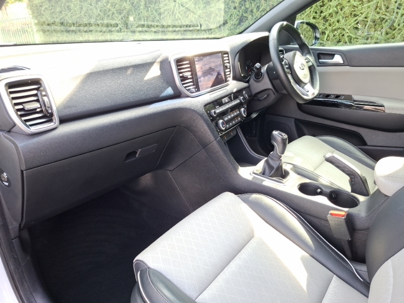 Kia Sportage 1.6T Gdi Isg Gt-line White #5