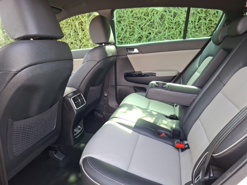 Kia Sportage 1.6T Gdi Isg Gt-line White #6