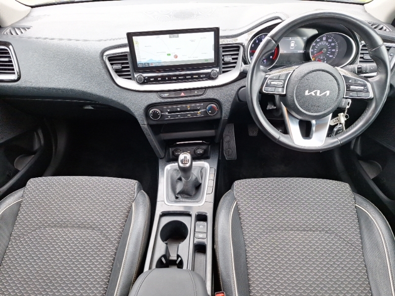 Kia Xceed 1.0T Gdi Isg Connect Black #3