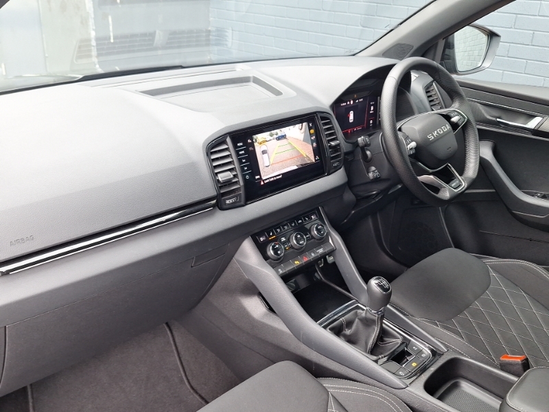 Skoda Karoq 1.5 Tsi Sportline Edition Black #5