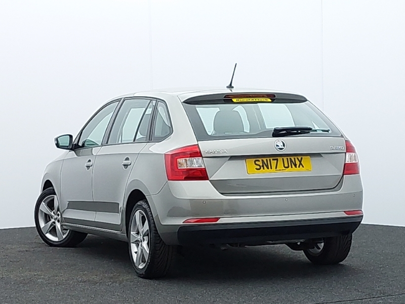 Skoda Rapid Spaceback 1.2 Tsi 90 Se Tech Beige #2