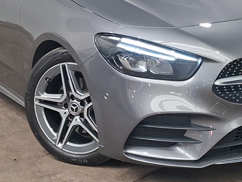 Mercedes-Benz B Class B 180 Amg Line Premium D White #20