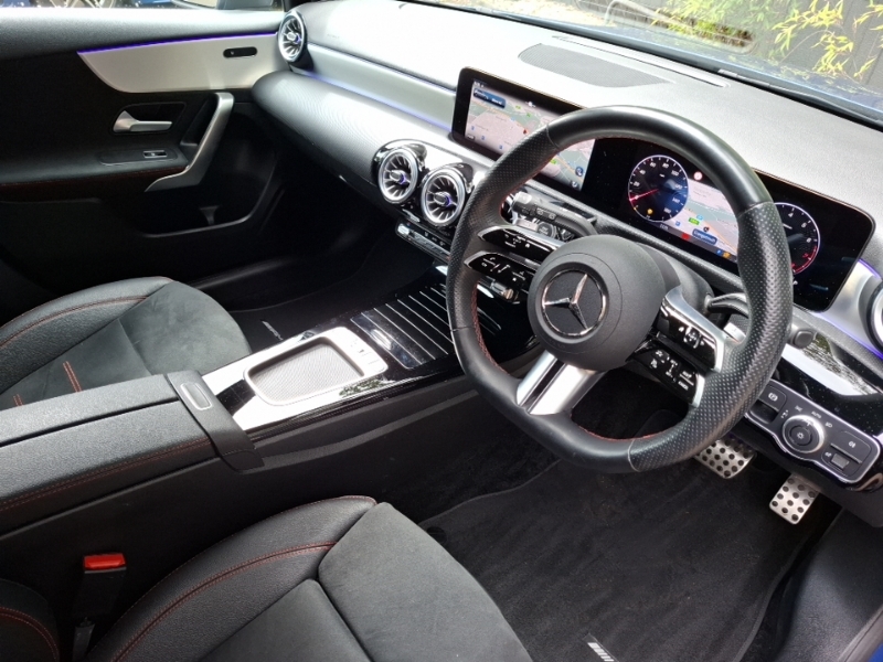Mercedes-Benz A Class A180 Amg Line Executive Black #17
