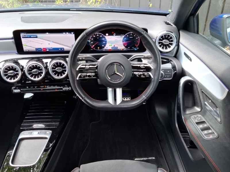 Mercedes-Benz A Class A180 Amg Line Executive Black #8