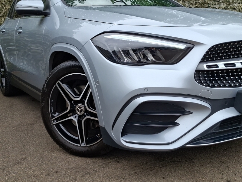 Mercedes-Benz GLA Class Gla 220D 4Matic Amg Line Premium Plus Red #20