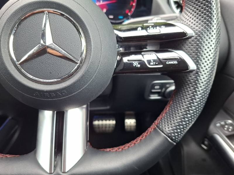 Mercedes-Benz GLA Class Gla 220D 4Matic Amg Line Premium Plus Red #13