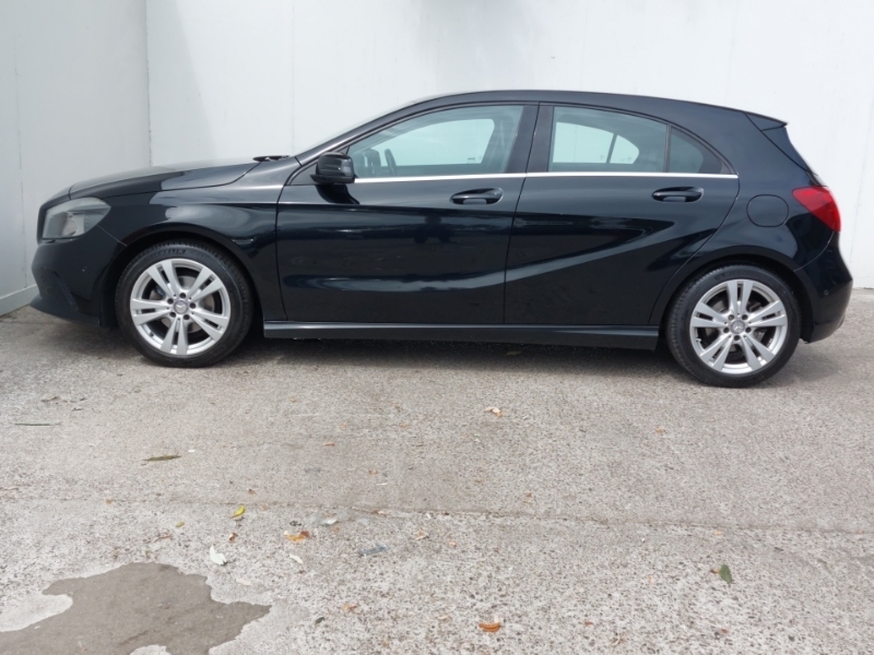 Mercedes-Benz A Class A180d Sport Executive Black #4
