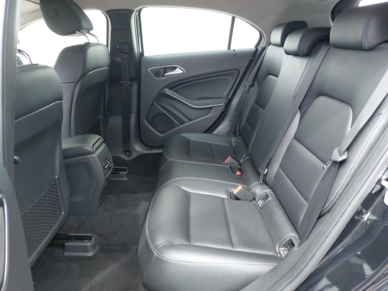 Mercedes-Benz A Class A180d Sport Executive Black #6