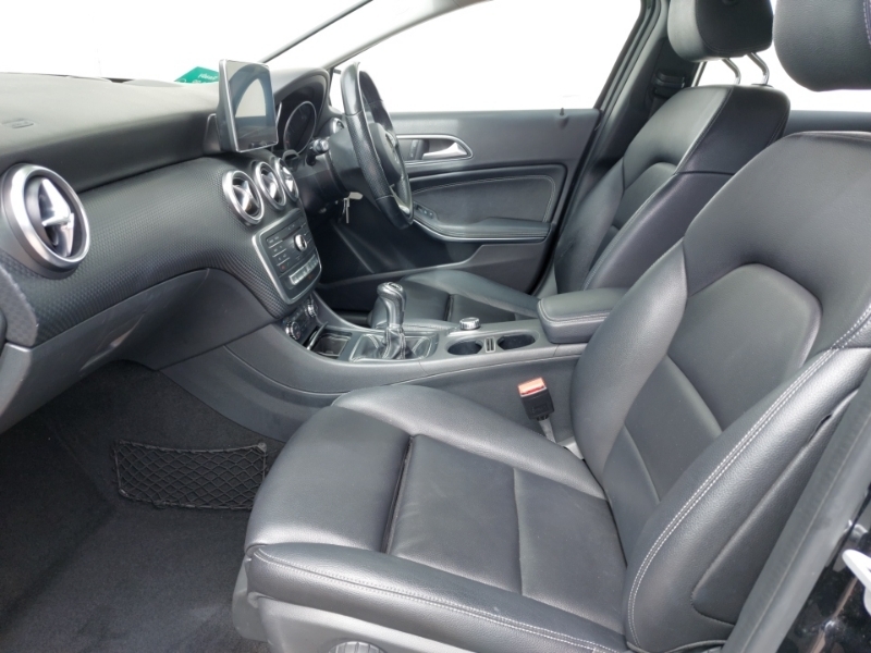 Mercedes-Benz A Class A180d Sport Executive Black #5