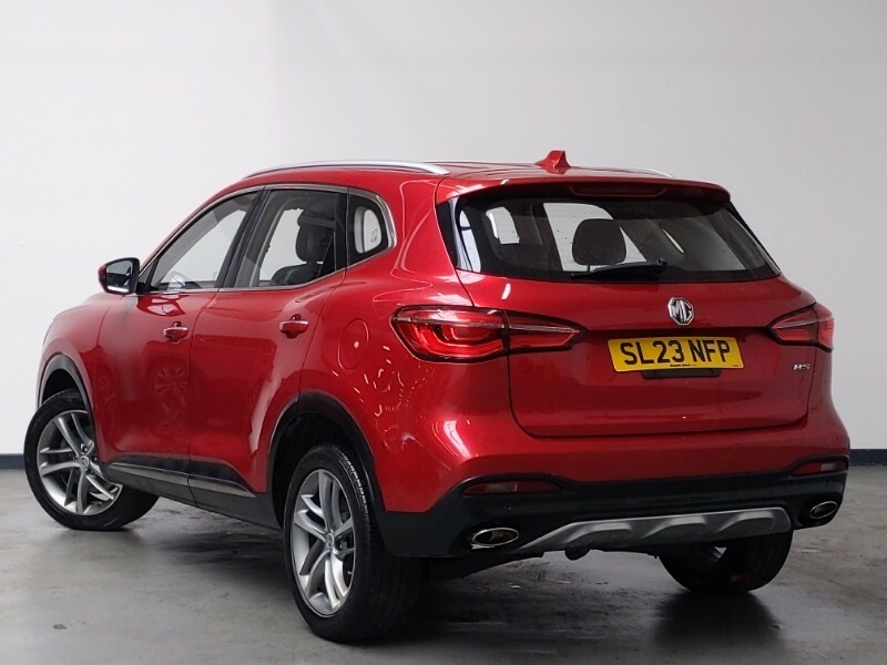 MG HS 1.5 T-gdi Excite Red #2