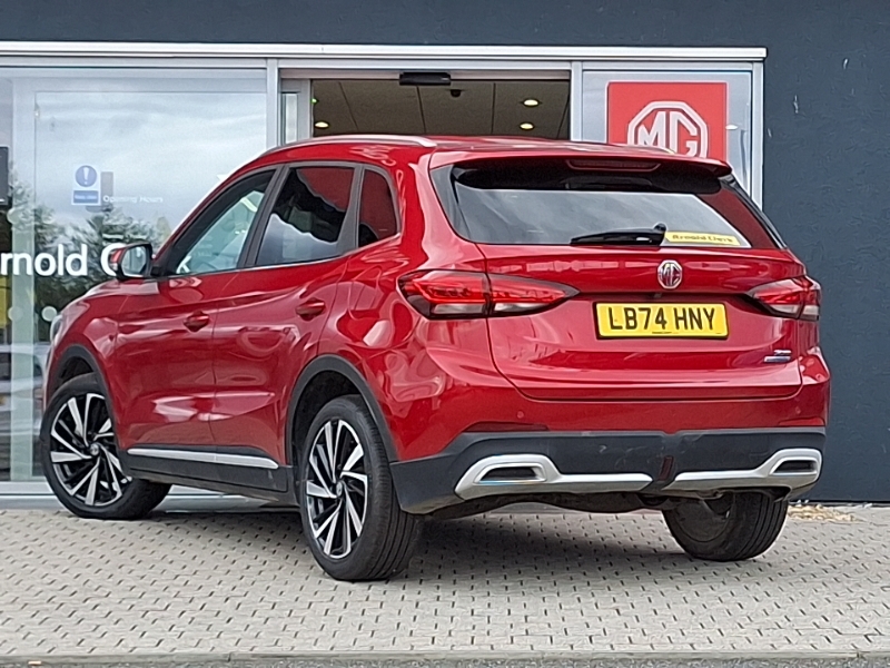 MG ZS 1.5 Hybrid Trophy Red #2