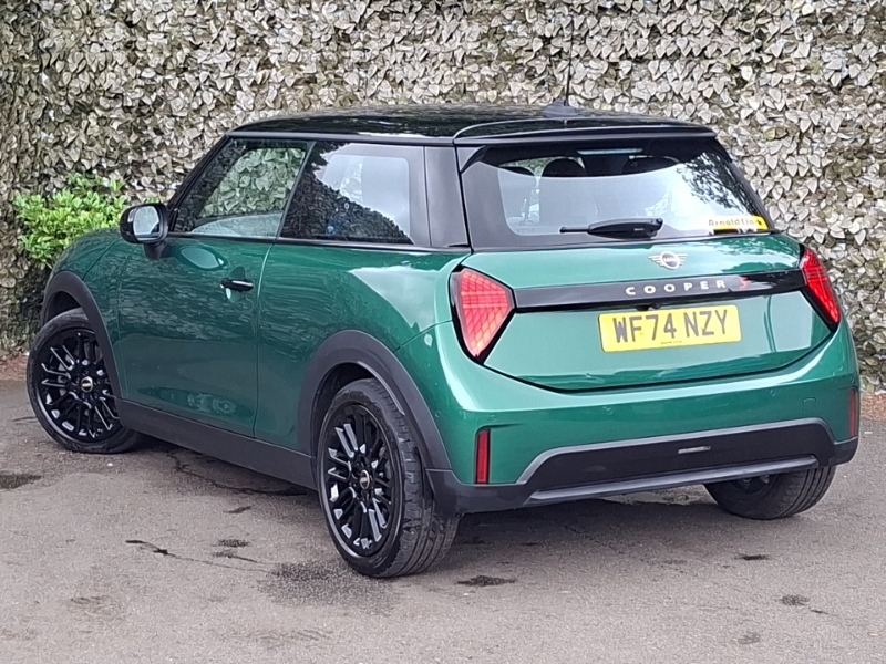 Mini Hatch 2.0 S Exclusive Green #2