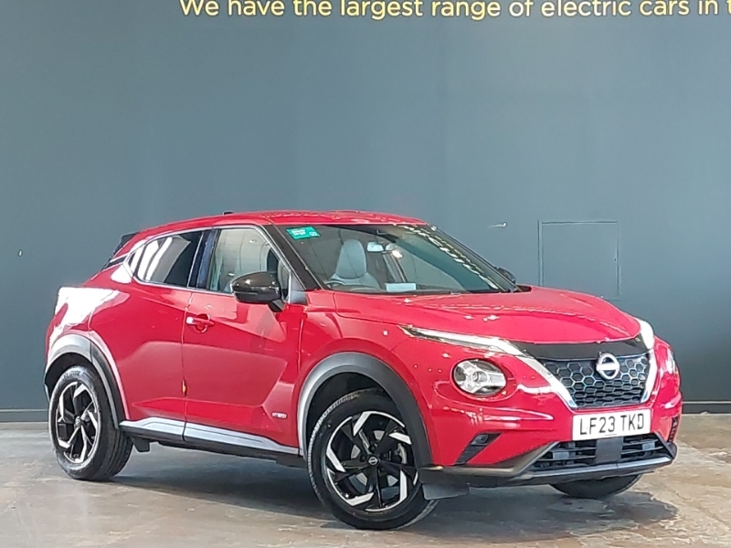Nissan Juke 1.6 Hybrid N-connecta Red
